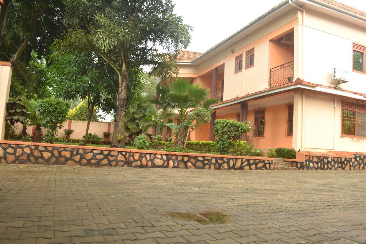 The Palms Beach Hotel And Restaurant Limited Entebbe Exteriér fotografie